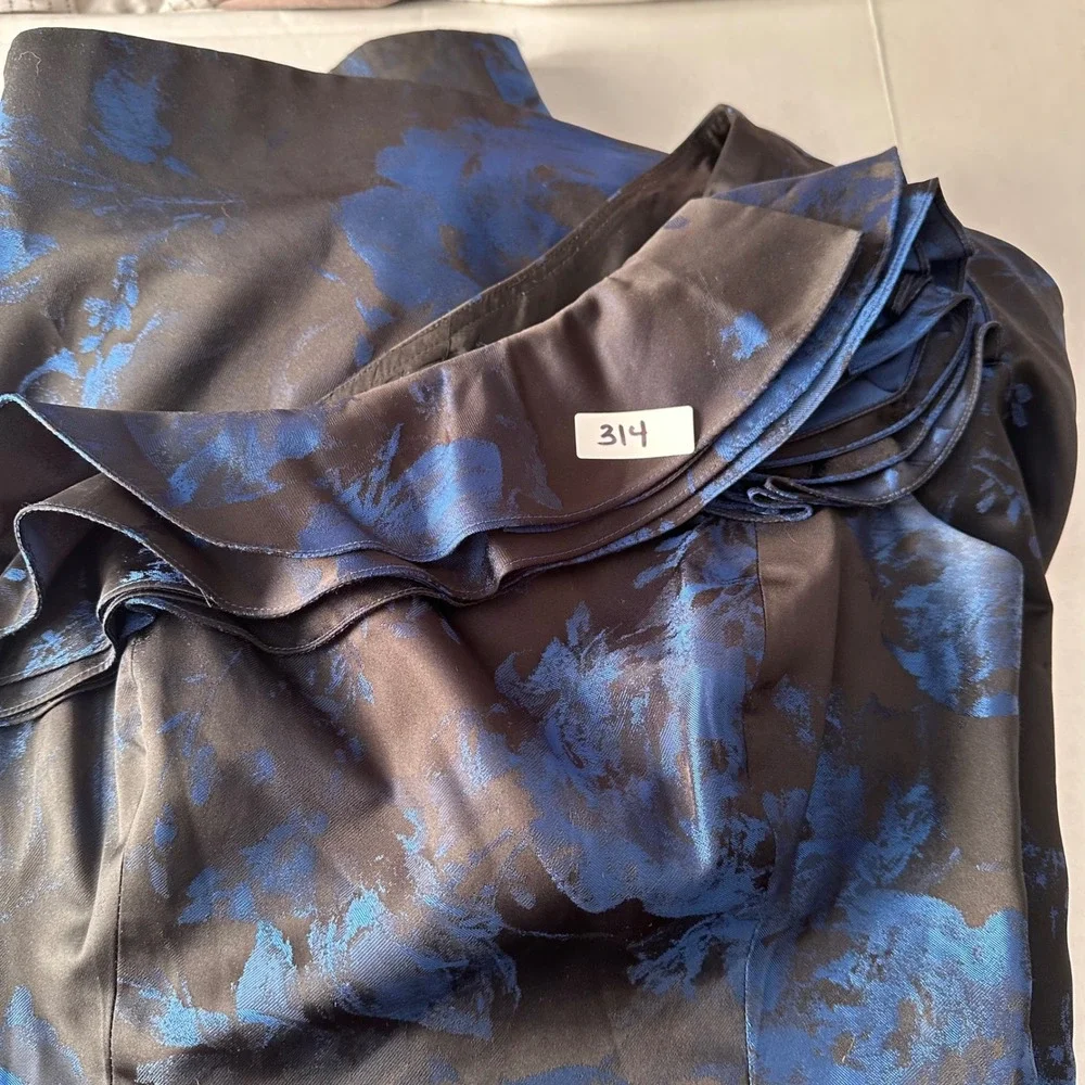 Teri Jon Rickie Freeman One Shoulder Blue Floral Jacquard Gown Dress Black 4